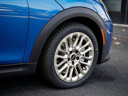 New 2026 MINI Cooper S image 5