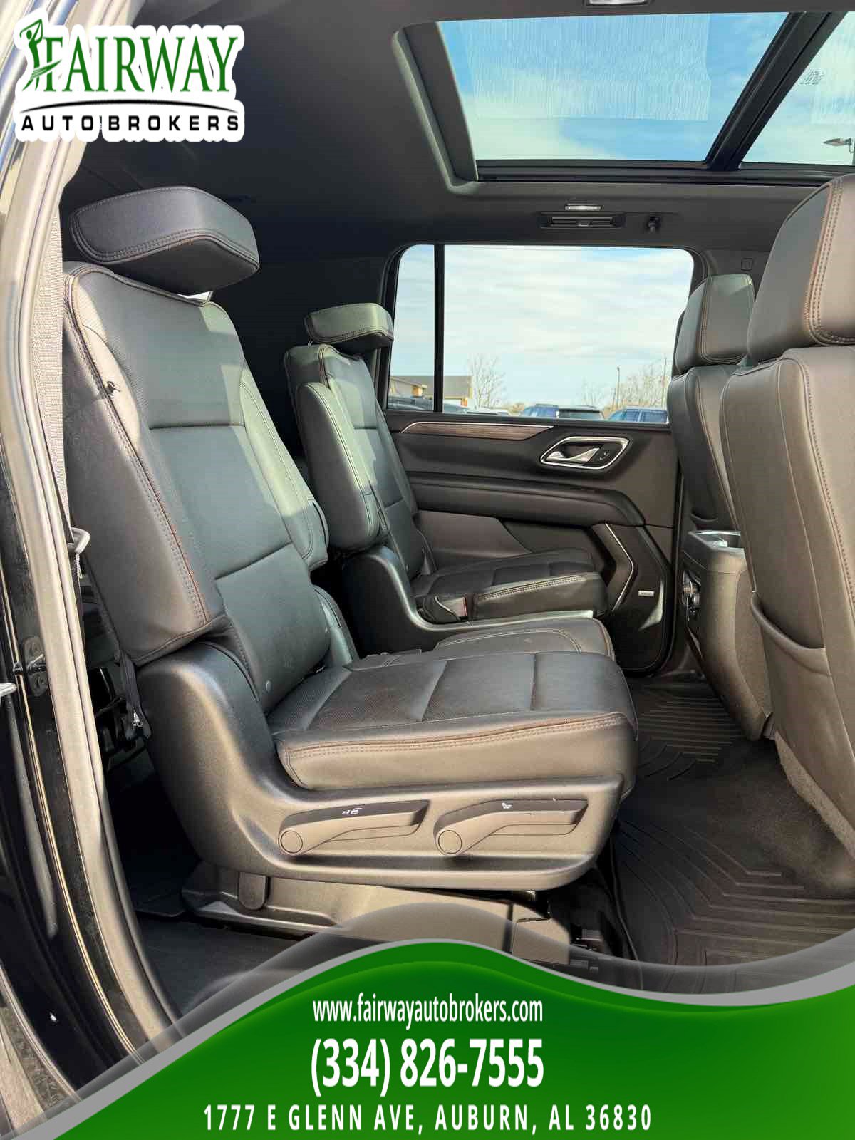 Used 2023 Chevrolet Suburban High Country AWD/4WD image 28