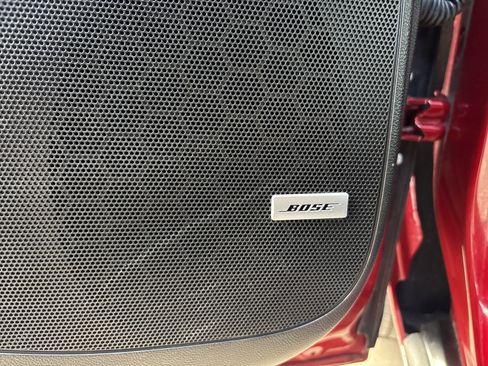 Used 2024 Buick Enclave Premium image 13