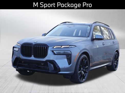 New 2026 BMW X7 xDrive40i w/ Executive Package image 5