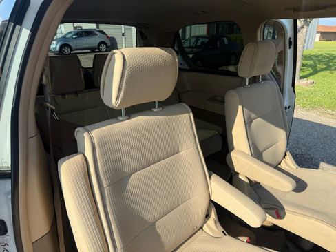 Used 2009 Nissan Quest S w/ Drivers Pkg image 25