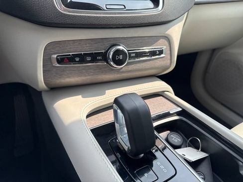 Used 2023 Volvo XC90 T8 Plus w/ Protection Package AWD/4WD image 17
