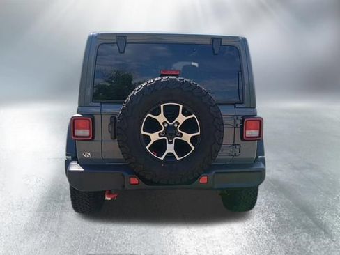 Used 2022 Jeep Wrangler Unlimited Rubicon w/ Cold Weather Group AWD/4WD image 4