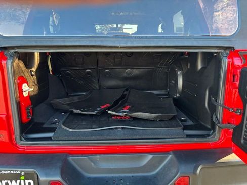 Used 2021 Jeep Wrangler Unlimited Sahara image 43