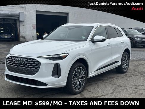 Used 2025 Audi Q5 2.0T Premium Plus w/ Premium Plus image 1