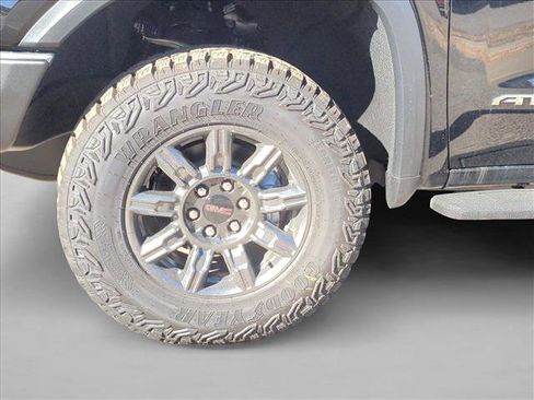 New 2026 GMC Sierra 1500 AT4X image 18