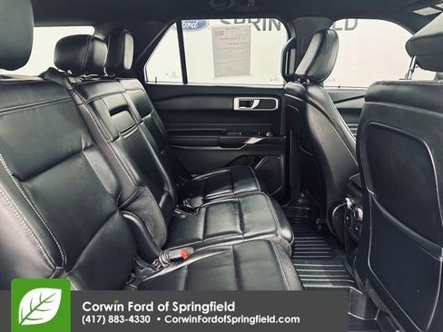 Used 2020 Ford Explorer XLT w/ Equipment Group 202A image 13