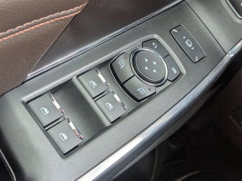 New 2025 Ford F350 King Ranch w/ FX4 Off-Road Package image 25