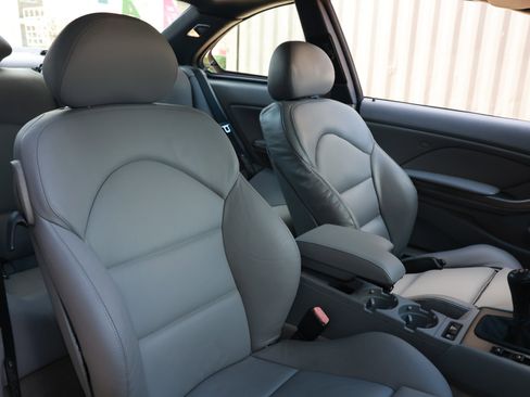 Used 2004 BMW M3 Coupe image 19