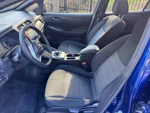 Used 2023 Nissan Leaf S FWD image 11