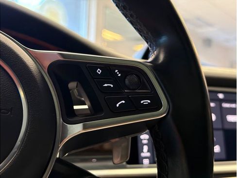 Used 2018 Porsche Panamera 4 AWD/4WD image 19