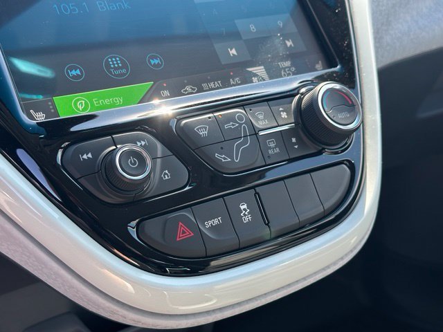 Used 2021 Chevrolet Bolt Premier w/ Infotainment Package FWD image 26