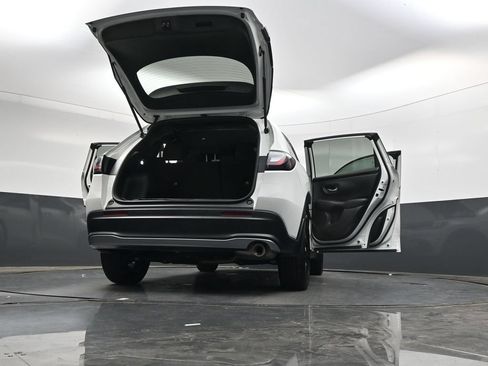Certified 2024 Honda HR-V Sport image 42