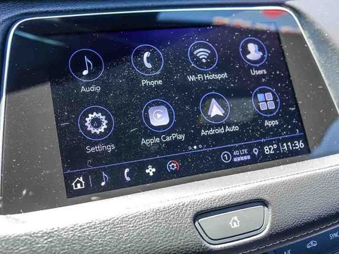 Used 2023 Cadillac XT4 Premium Luxury AWD/4WD image 19