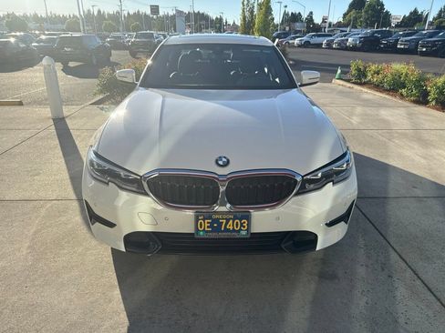 Used 2019 BMW 330i xDrive Sedan w/ Convenience Package AWD/4WD image 1
