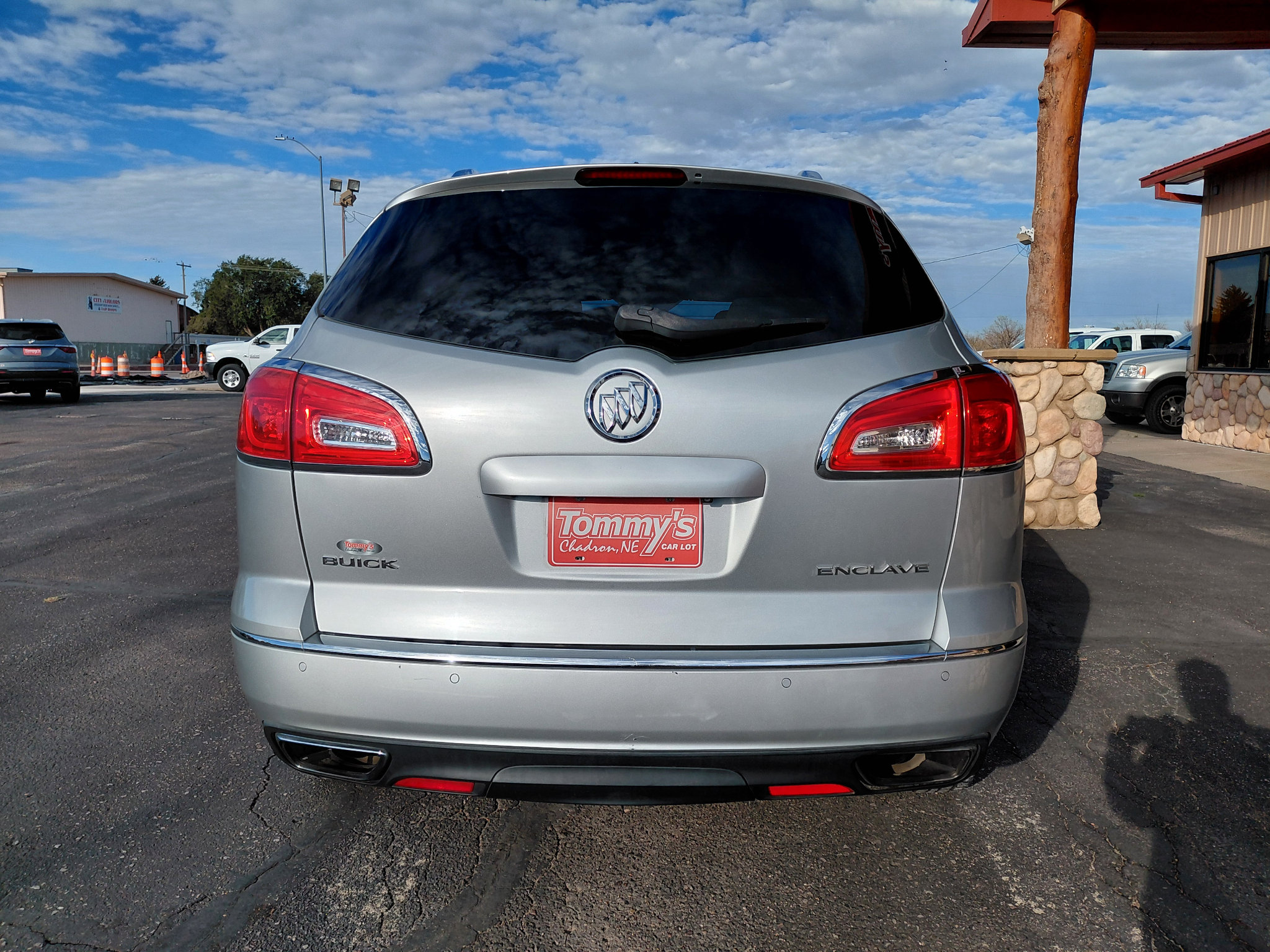 Used 2014 Buick Enclave Convenience FWD image 7
