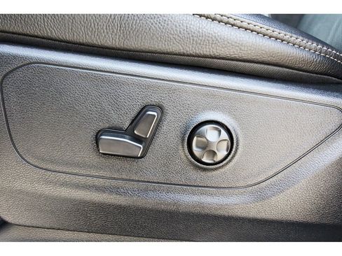Used 2025 RAM 1500 RHO AWD/4WD image 30