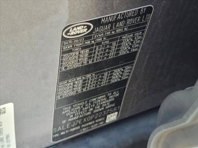 Used 2023 Land Rover Defender 110 S AWD/4WD image 18
