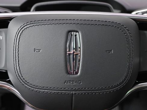 New 2026 Lincoln Nautilus Reserve w/ Jet Appearance Package AWD/4WD image 34
