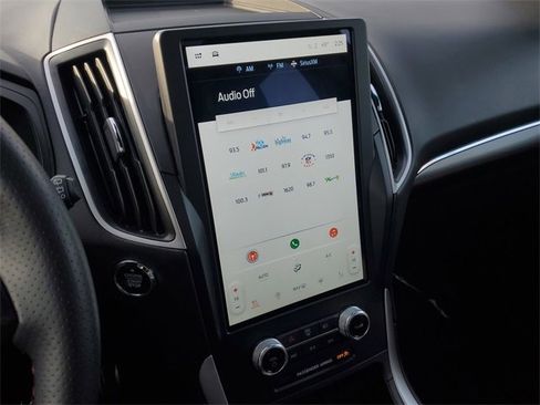 Certified 2024 Ford Edge ST-Line image 21