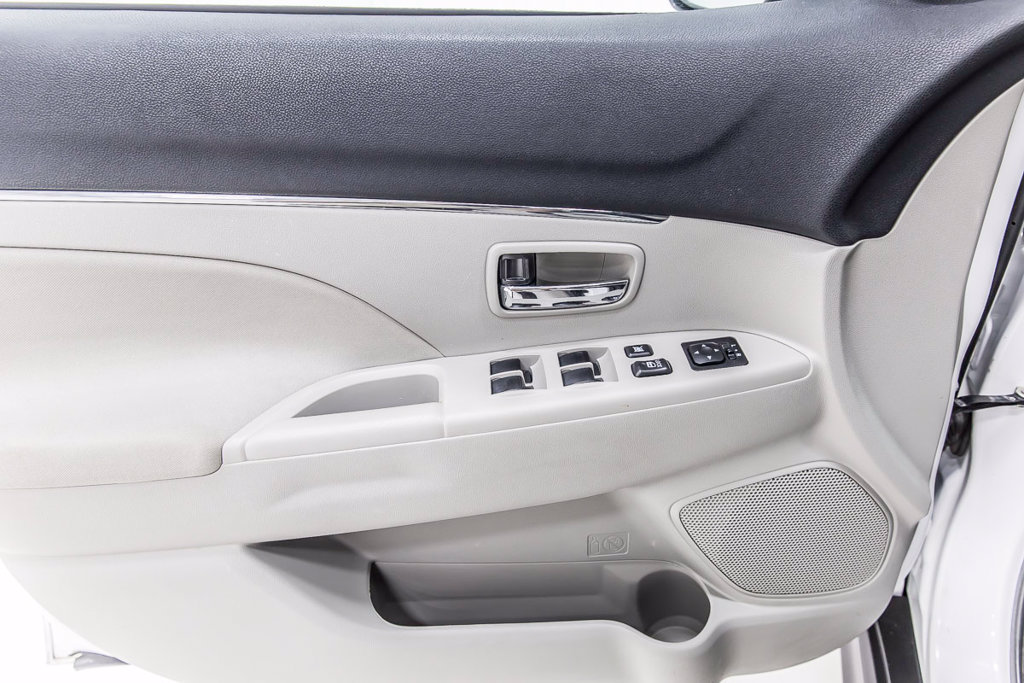 Used 2020 Mitsubishi Outlander Sport ES FWD image 23
