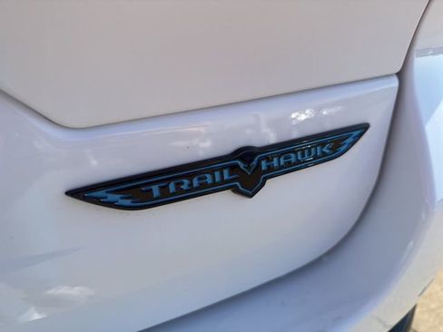 Used 2024 Jeep Grand Cherokee Trailhawk w/ Luxury Tech Group III image 65