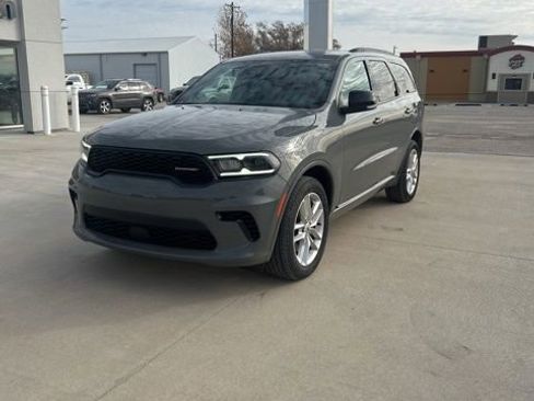 Used 2024 Dodge Durango GT AWD/4WD image 2