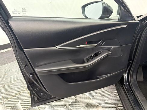 Used 2021 MAZDA CX-30 AWD 2.5 S w/ Select Package image 10