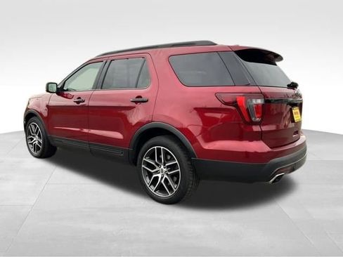 Used 2017 Ford Explorer Sport w/ Equipment Group 401A image 8