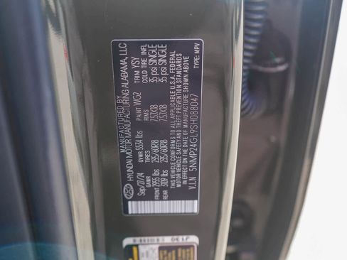 Used 2025 Hyundai Santa Fe SEL image 30