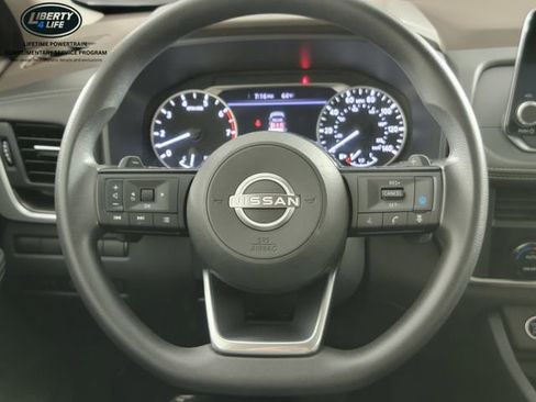 Used 2023 Nissan Rogue SV AWD/4WD image 26