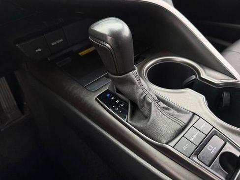 Used 2023 Toyota Camry XSE image 19
