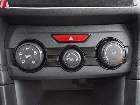 Used 2019 Subaru Impreza 2.0i Premium image 19