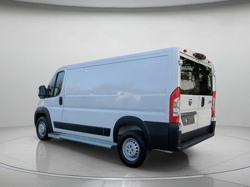 Used 2025 RAM ProMaster 2500 w/ U-Haul Equipment Group FWD image 20