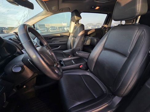 Used 2023 Honda Odyssey Touring image 25