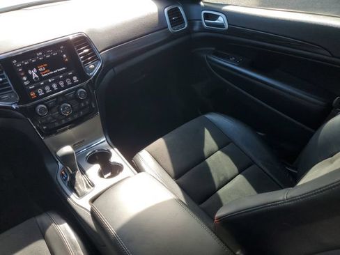 Used 2021 Jeep Grand Cherokee Laredo X RWD image 17