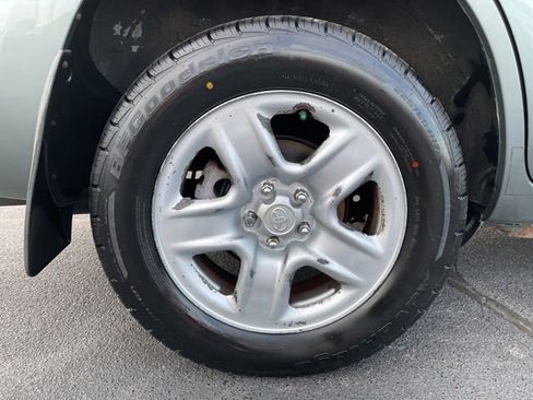 Used 2008 Toyota RAV4 4WD image 9