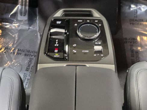 New 2026 BMW iX xDrive60 w/ M Sport Package image 17