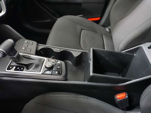 Used 2024 Kia Sportage LX image 22