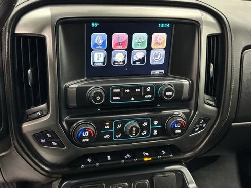 Used 2015 Chevrolet Silverado 1500 LTZ Z71 w/ LTZ Plus Package AWD/4WD image 23