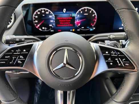 New 2026 Mercedes-Benz GLA 250 image 22