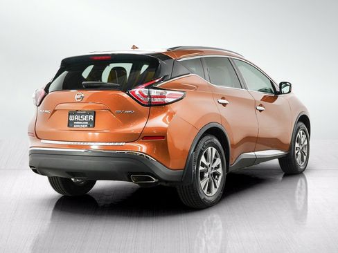 Used 2016 Nissan Murano SV AWD/4WD image 5