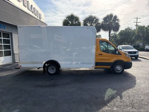 Used 2026 Ford Transit 350 RWD image 9