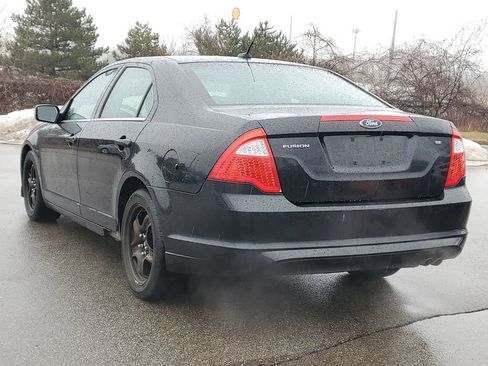 Used 2010 Ford Fusion SE image 3