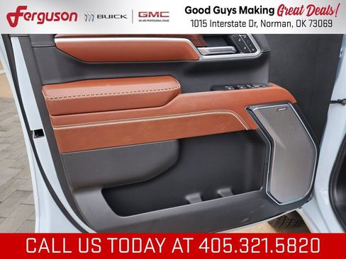 New 2026 GMC Sierra 3500 Denali Ultimate AWD/4WD image 14