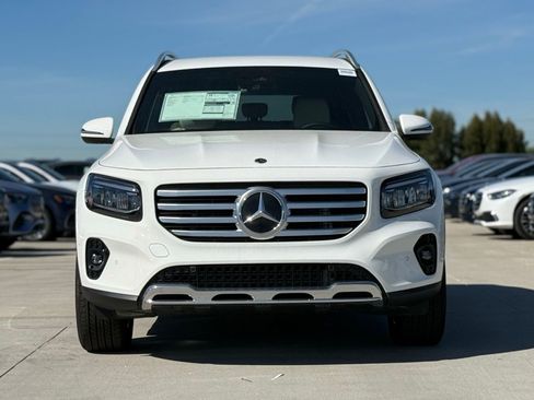 New 2025 Mercedes-Benz GLB 250 image 5