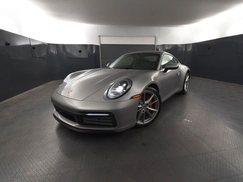 Used 2021 Porsche 911 Carrera S image 1
