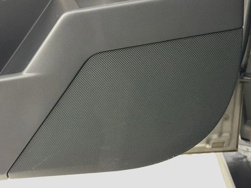 Used 2025 Tesla Cybertruck AWD Crew Cab image 18