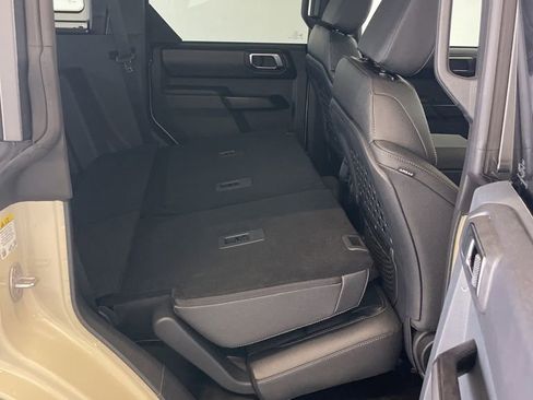 New 2025 Ford Bronco Badlands image 26