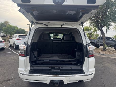 Used 2017 Toyota 4Runner Limited image 34